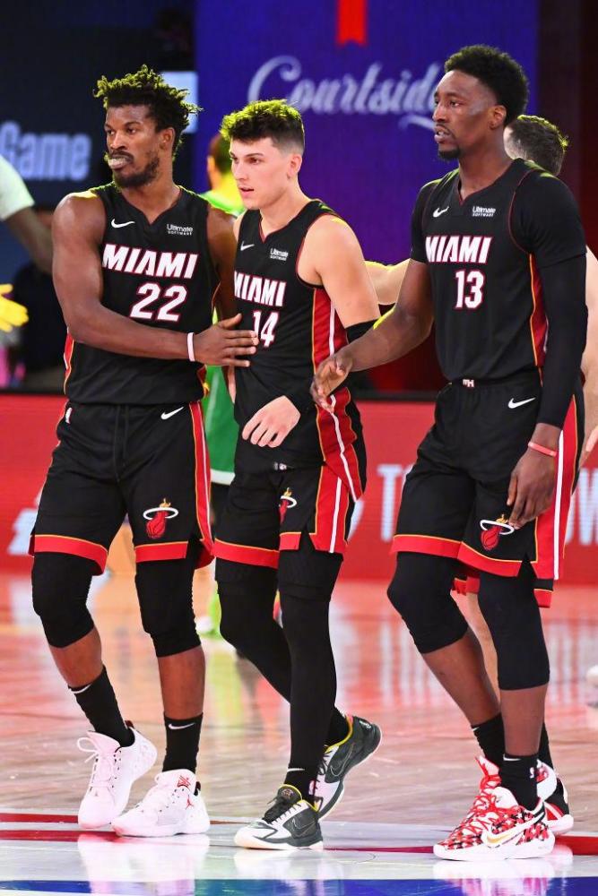 虽然在力量 虽然在力量