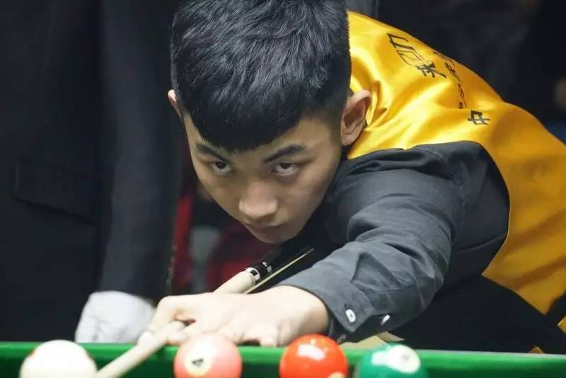 稳健的底线 稳健的底线