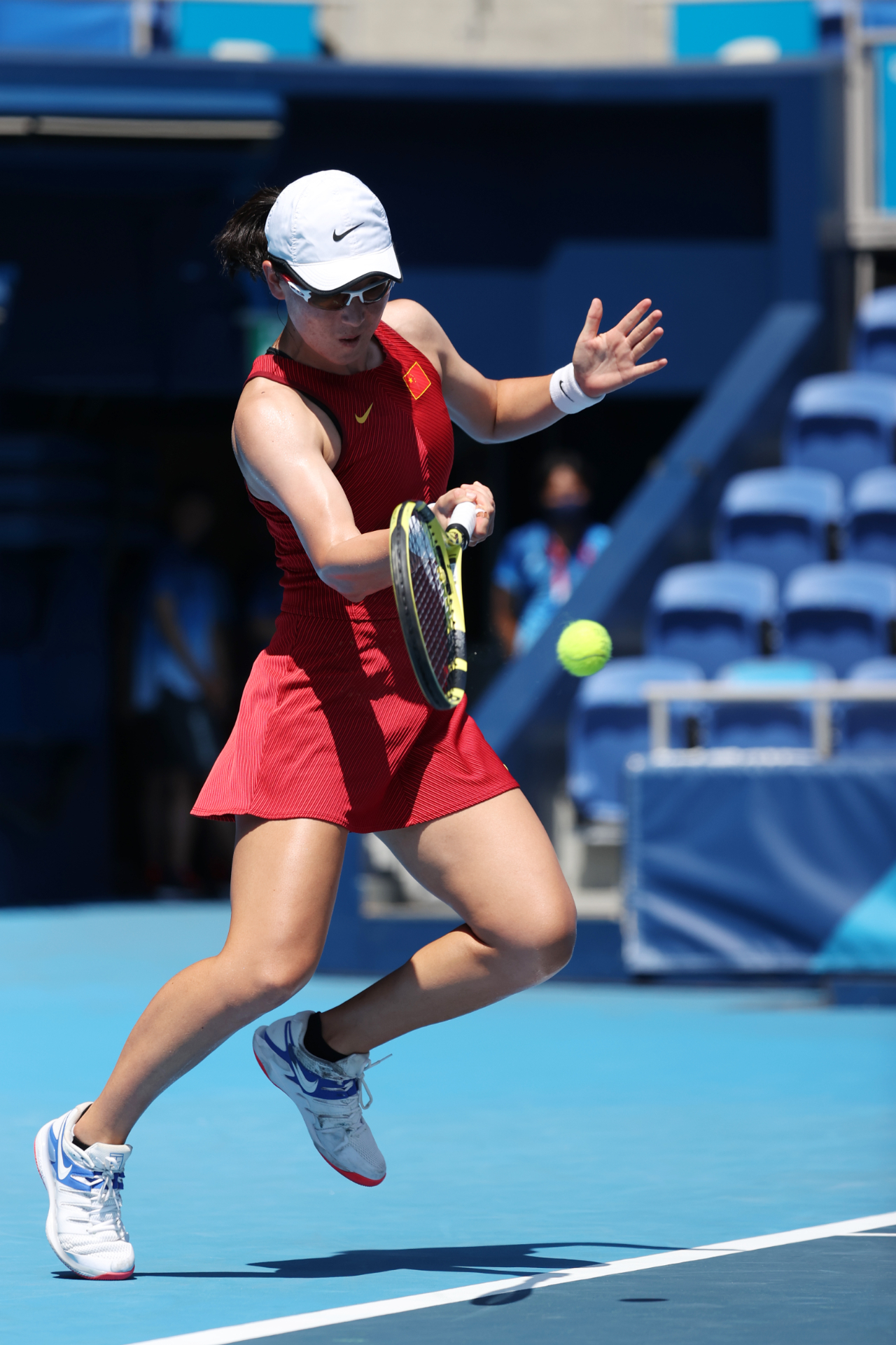 后卫线发挥 后卫线发挥