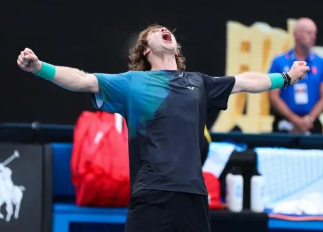 断持球核心 断持球核心